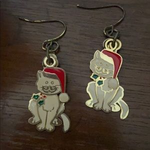 💥Free with bundle💥 Christmas Cat Earrings